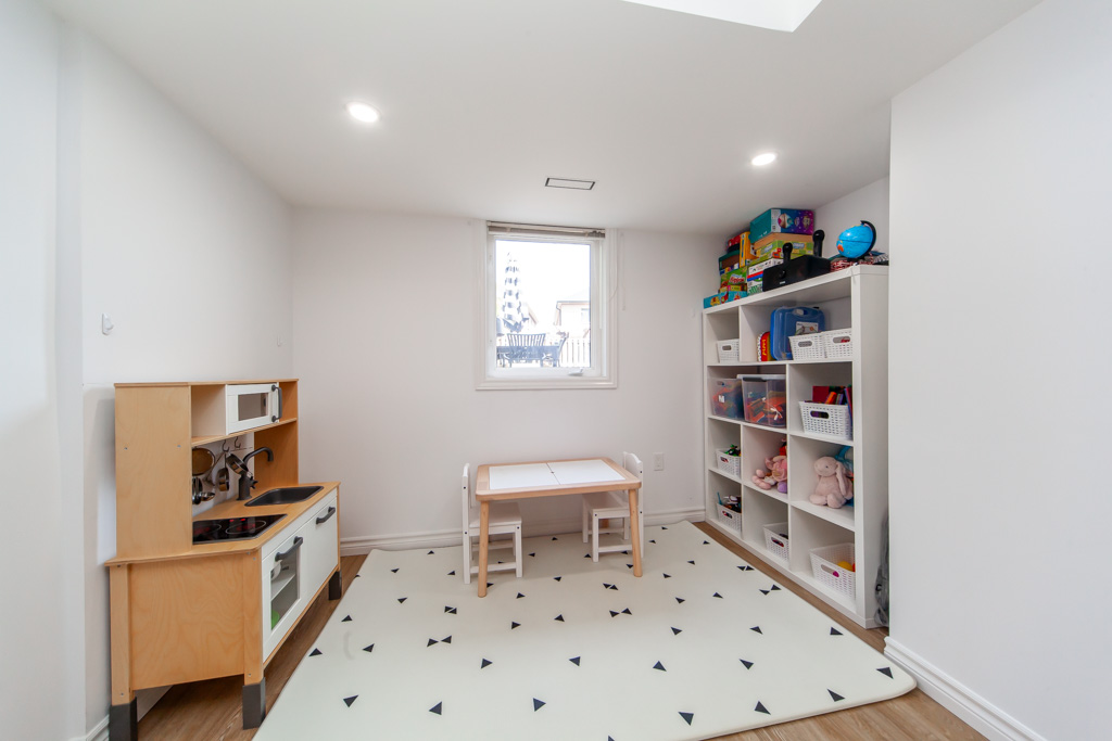 20-worthview-dr-vaughan-41