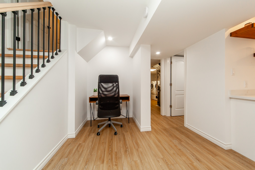 20-worthview-dr-vaughan-44