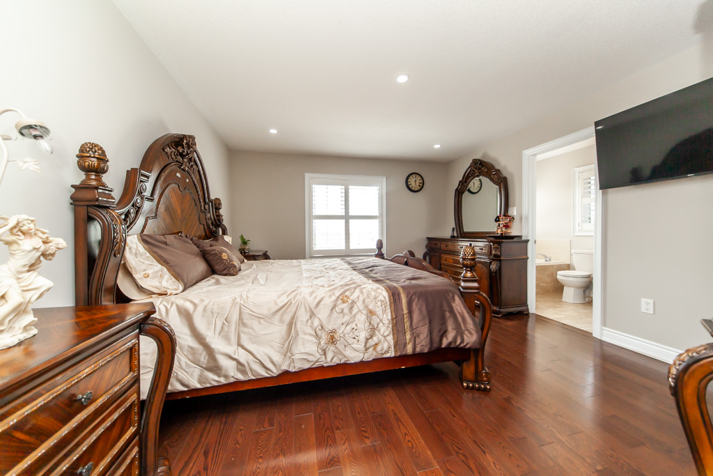 238-wardlaw-pl-woodbridge-25