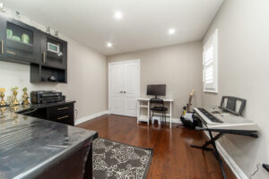 238-wardlaw-pl-woodbridge-34