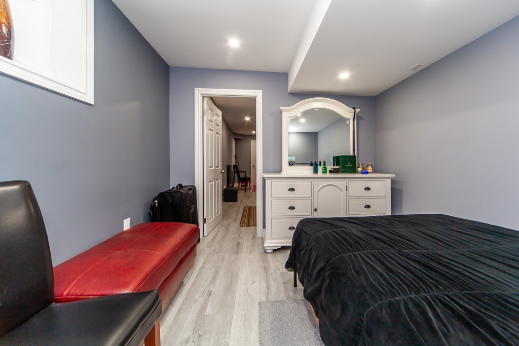 238-wardlaw-pl-woodbridge-45
