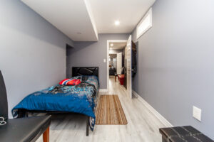 238-wardlaw-pl-woodbridge-48