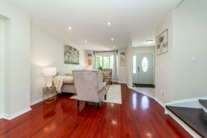 25-morning-dew-cres-brampton-7