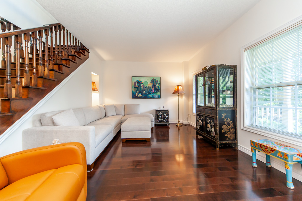 3901-early-settler-row-mississauga-10