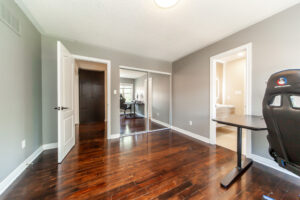 3901-early-settler-row-mississauga-39