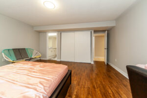 3901-early-settler-row-mississauga-52