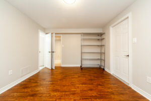 3901-early-settler-row-mississauga-55