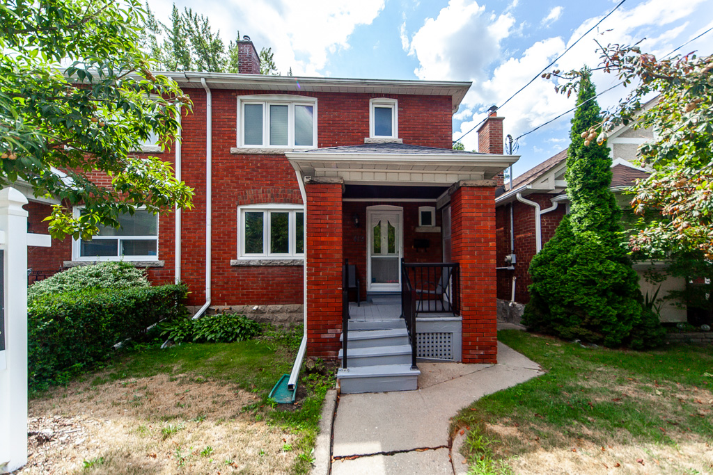 419-mortimer-ave-toronto-3