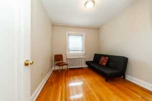 419-mortimer-ave-toronto-32