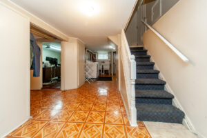 419-mortimer-ave-toronto-37