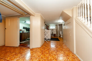 419-mortimer-ave-toronto-38