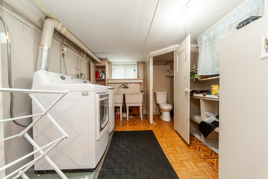 419-mortimer-ave-toronto-39