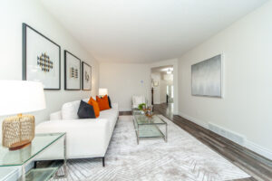 579-windjammer-way-waterloo-10