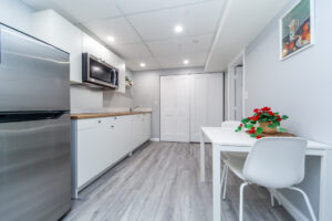 579-windjammer-way-waterloo-38