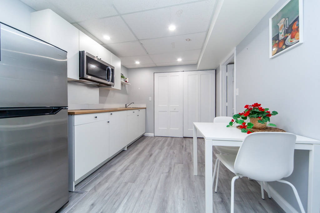 579-windjammer-way-waterloo-38