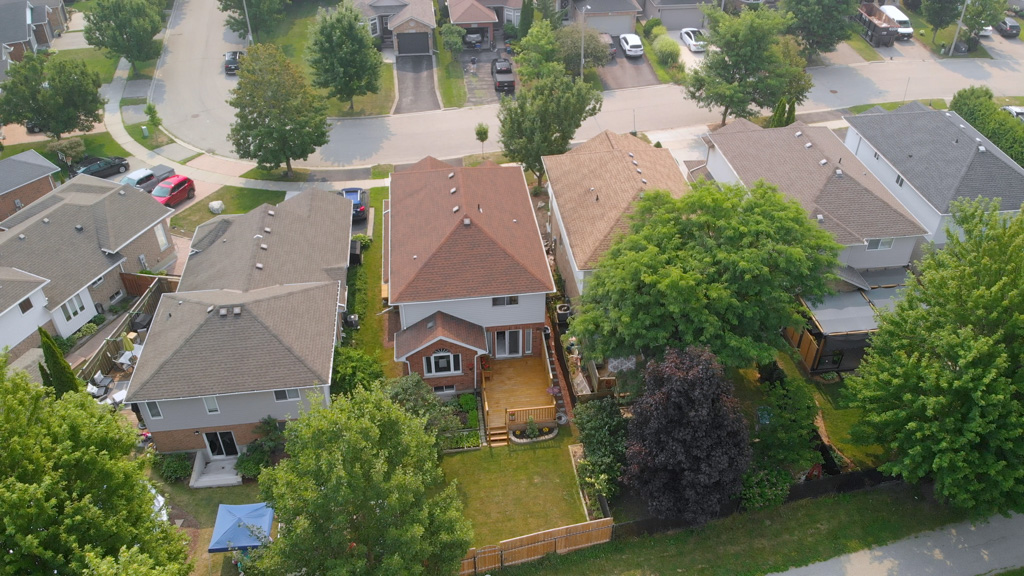 579-windjammer-way-waterloo-aerial-10