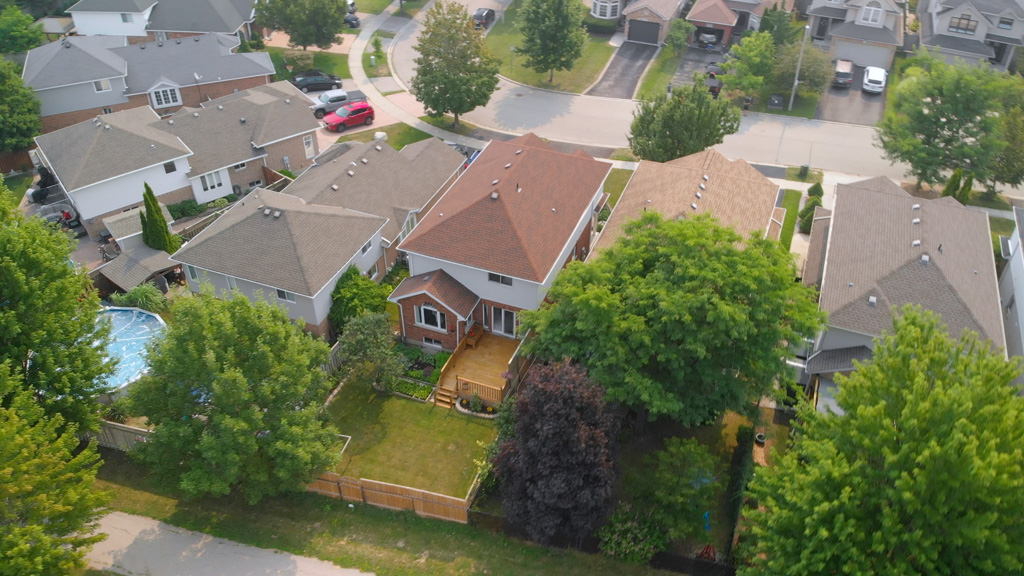 579-windjammer-way-waterloo-aerial-9