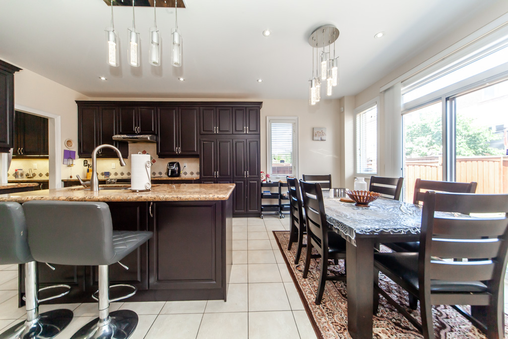 83-ampezzo-ave-vaughan-13