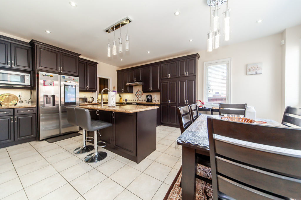 83-ampezzo-ave-vaughan-14