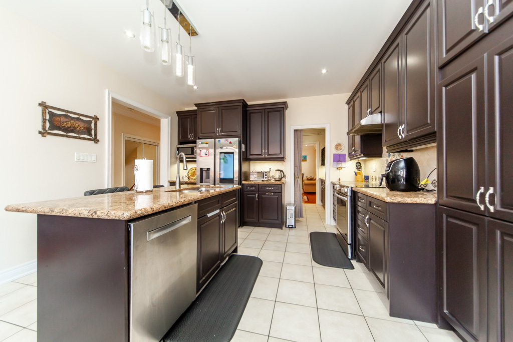 83-ampezzo-ave-vaughan-15