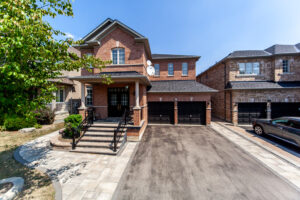 83-ampezzo-ave-vaughan-2