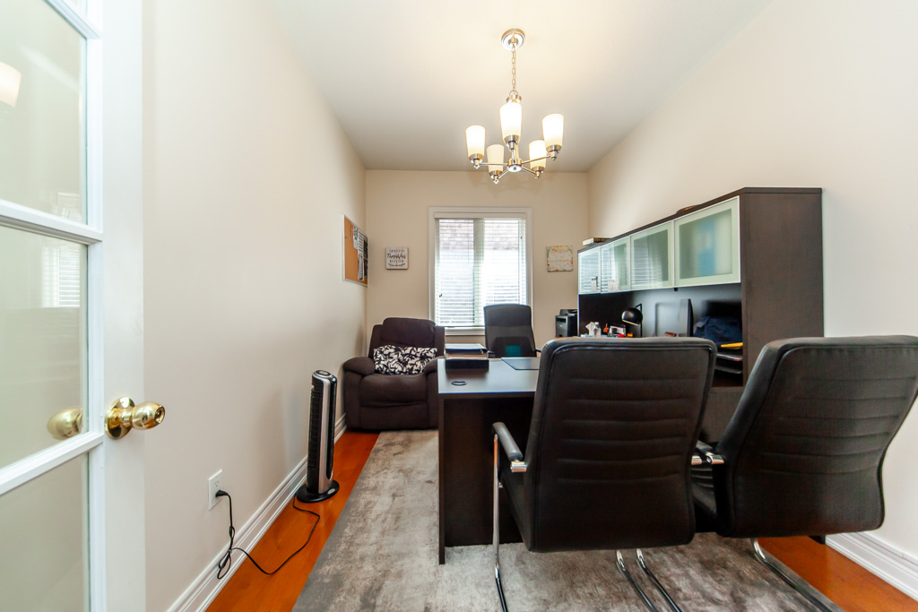 83-ampezzo-ave-vaughan-21