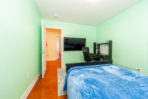83-ampezzo-ave-vaughan-39