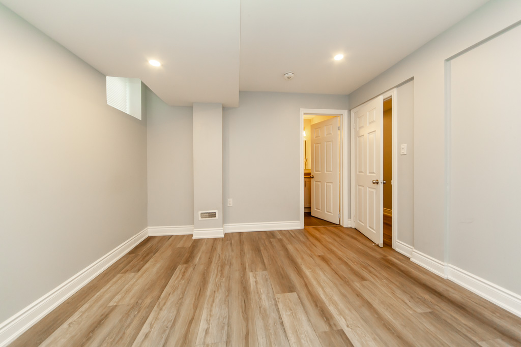 83-ampezzo-ave-vaughan-50