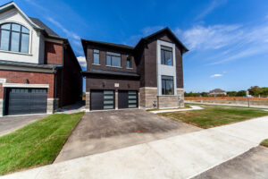 28-silver-creek-dr-vaughan-3