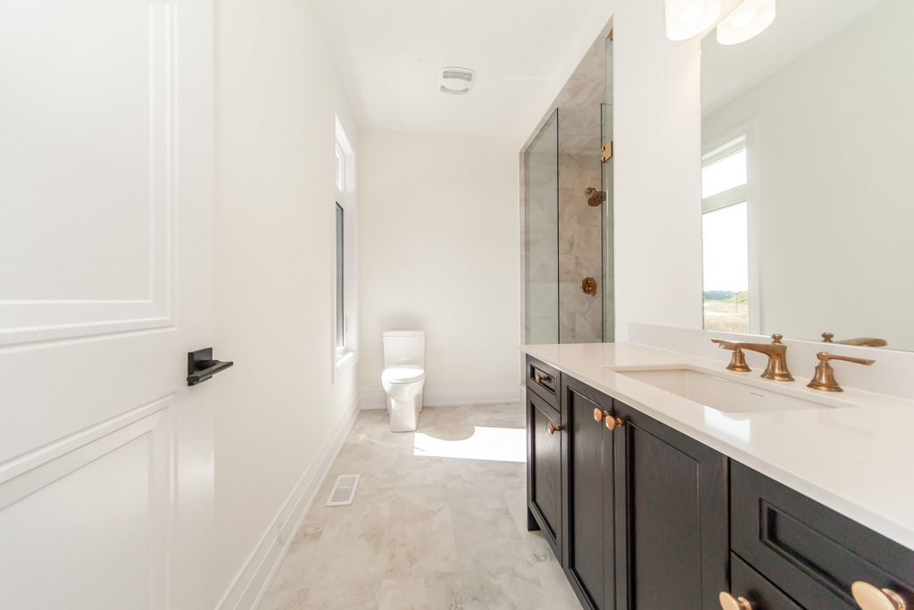 28-silver-creek-dr-vaughan-32