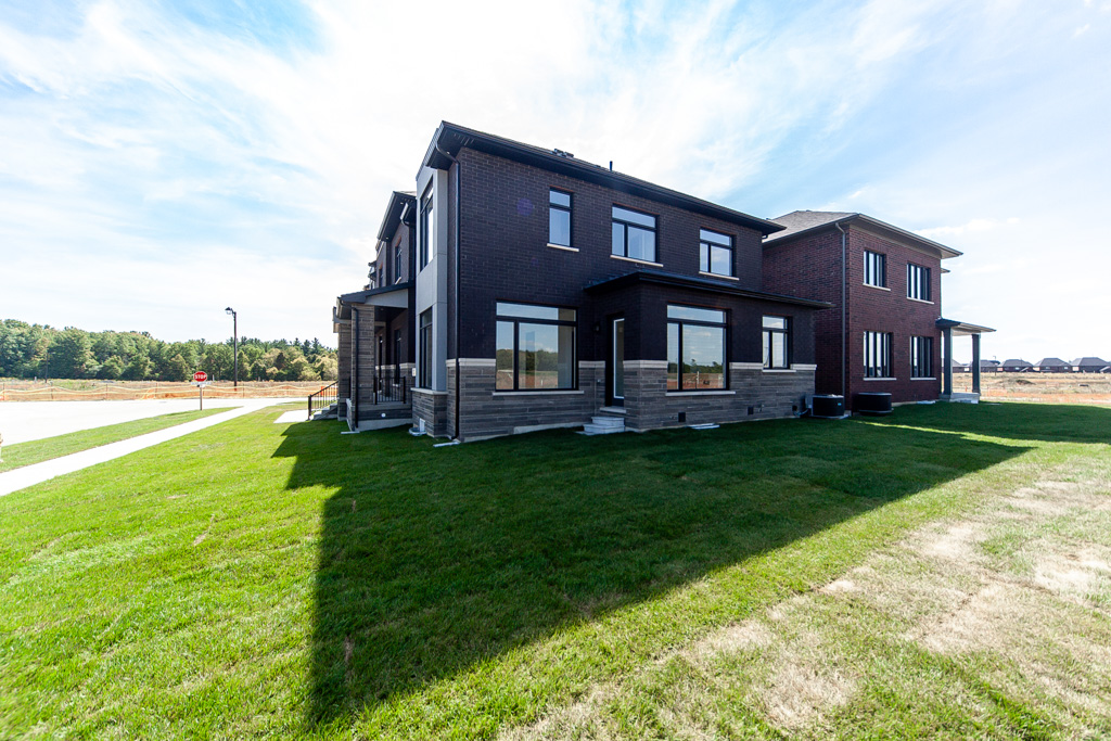 28-silver-creek-dr-vaughan-53