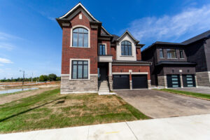 34-silver-creek-dr-vaughan-2