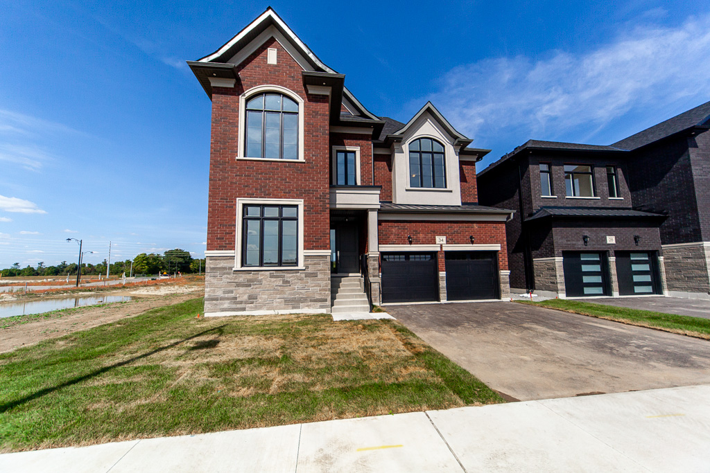 34-silver-creek-dr-vaughan-2