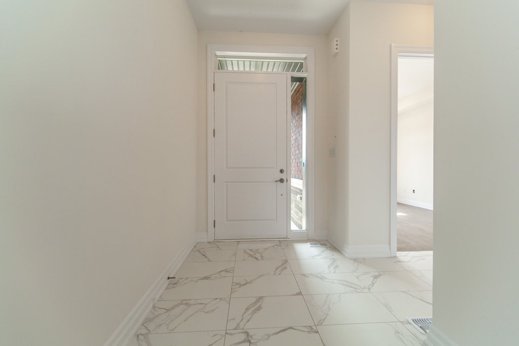 34-silver-creek-dr-vaughan-4