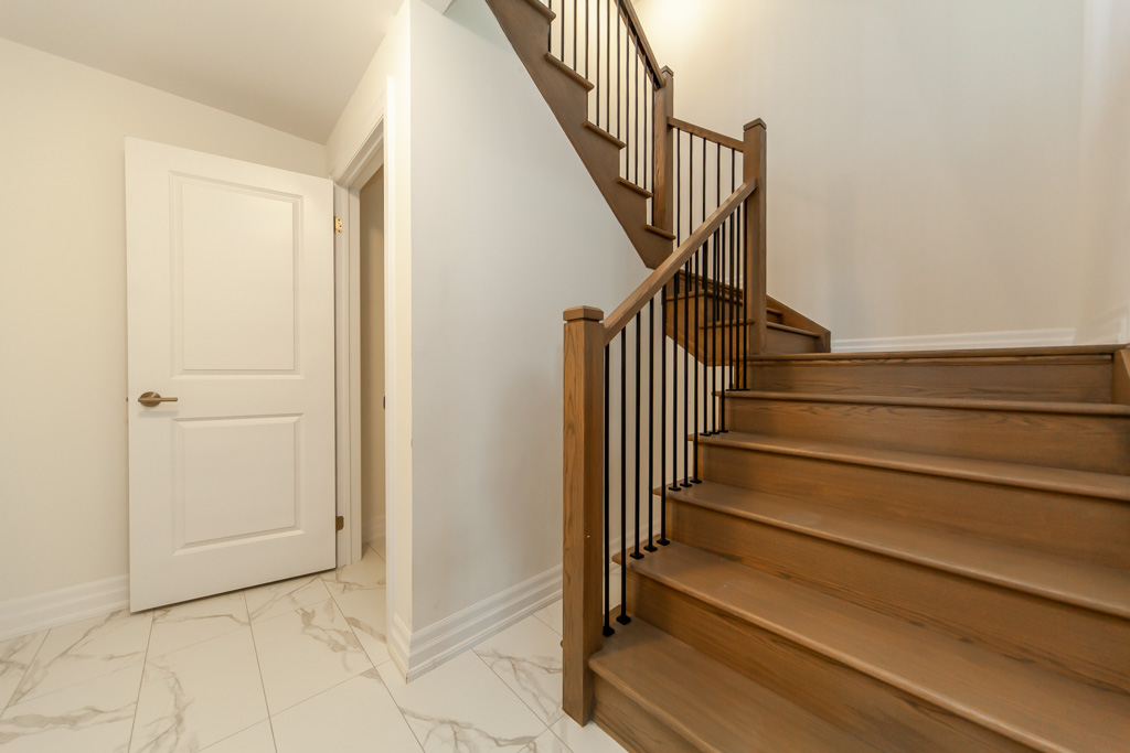 34-silver-creek-dr-vaughan-53