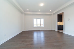 34-silver-creek-dr-vaughan-6