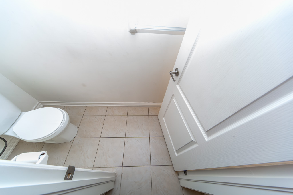36-02-2420-baronwood-dr-oakville-23