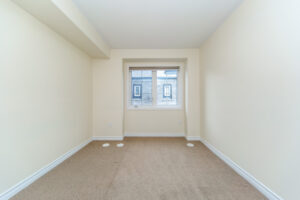 36-02-2420-baronwood-dr-oakville-36