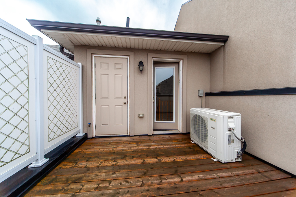 36-02-2420-baronwood-dr-oakville-44