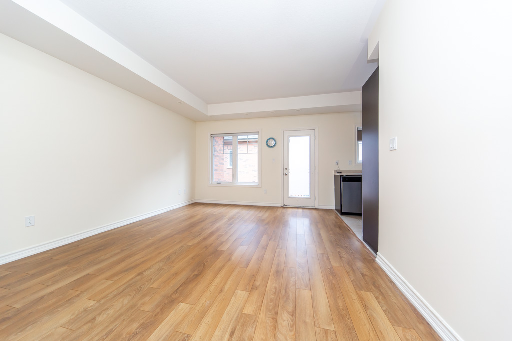 36-02-2420-baronwood-dr-oakville-7