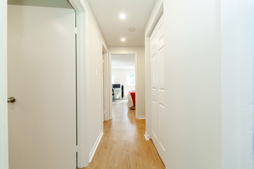 88-2050-upper-middle-rd-burlington-28