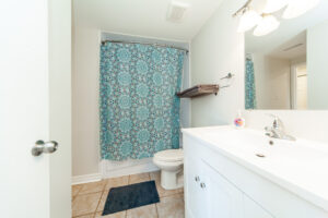 88-2050-upper-middle-rd-burlington-34