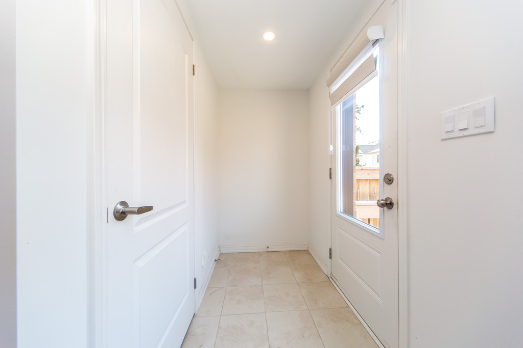 1448-coral-springs-path-oshawa-11