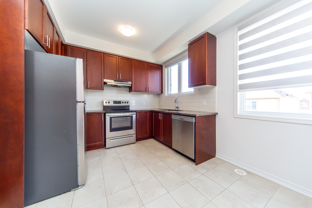 1448-coral-springs-path-oshawa-22