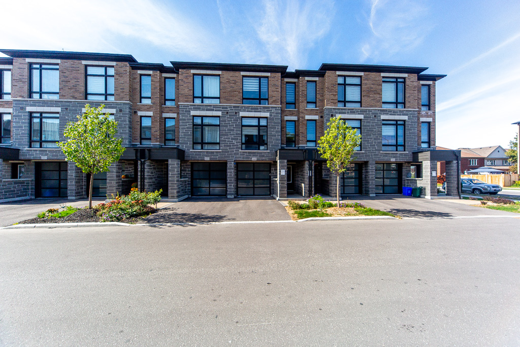 1448-coral-springs-path-oshawa-3