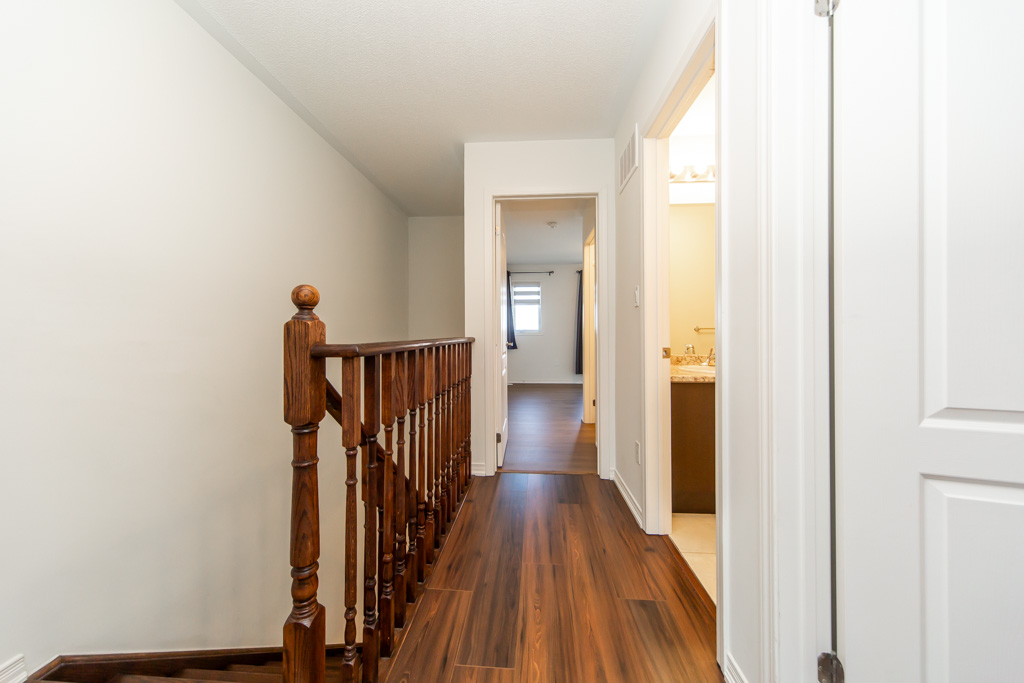 1448-coral-springs-path-oshawa-30