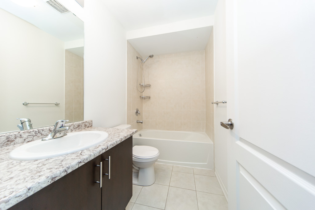 1448-coral-springs-path-oshawa-46
