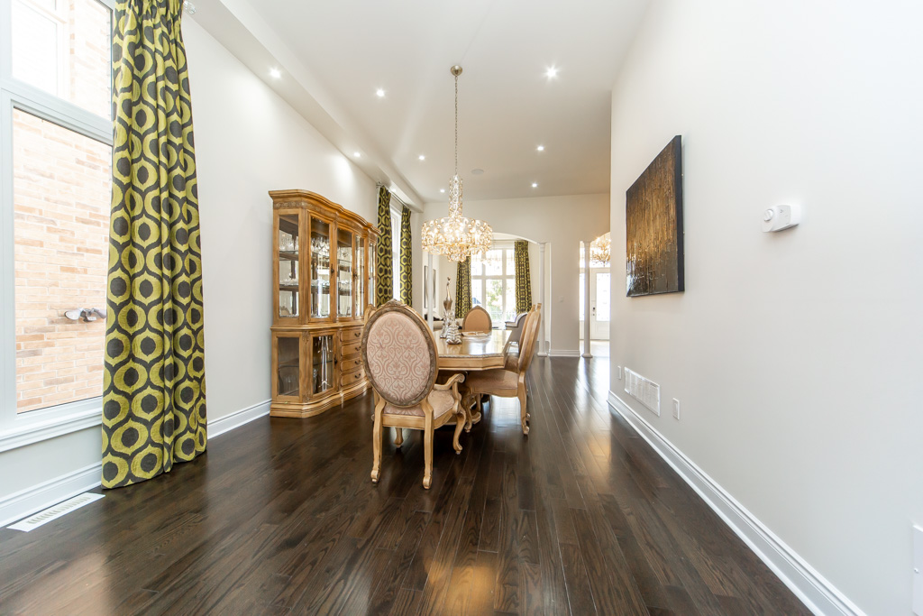 37-royal-west-dr-brampton-11