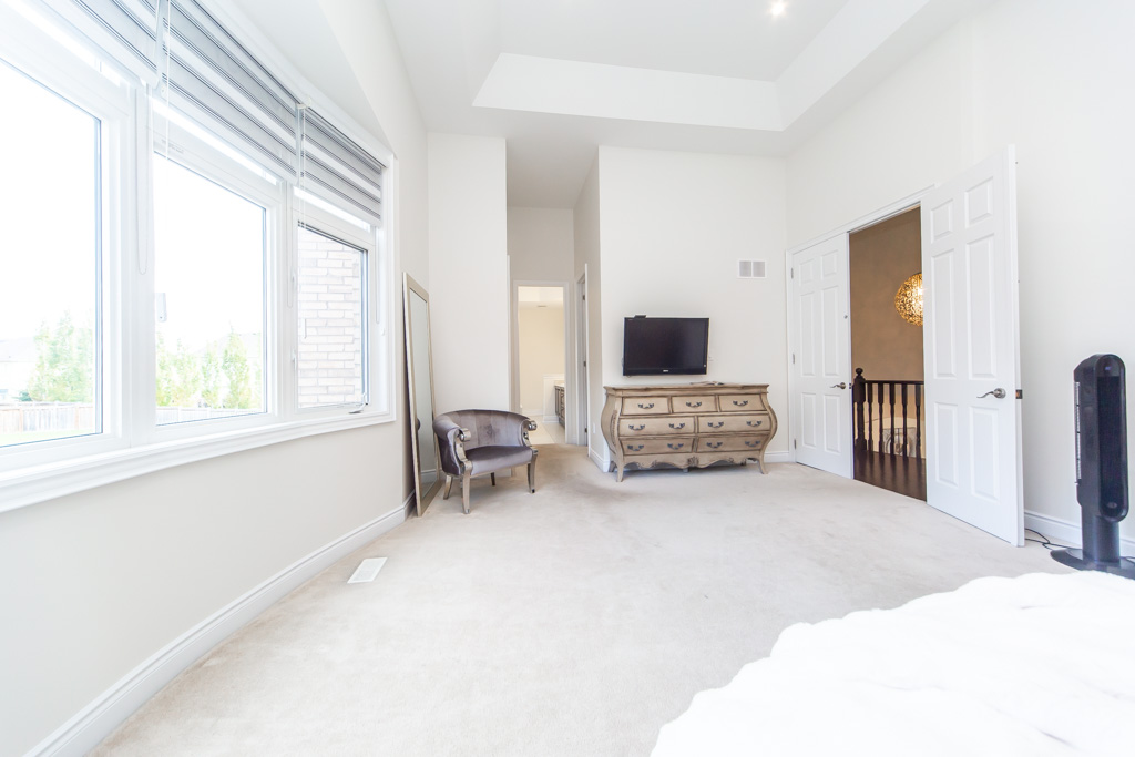 37-royal-west-dr-brampton-29