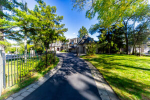 481-country-club-cres-mississauga-1